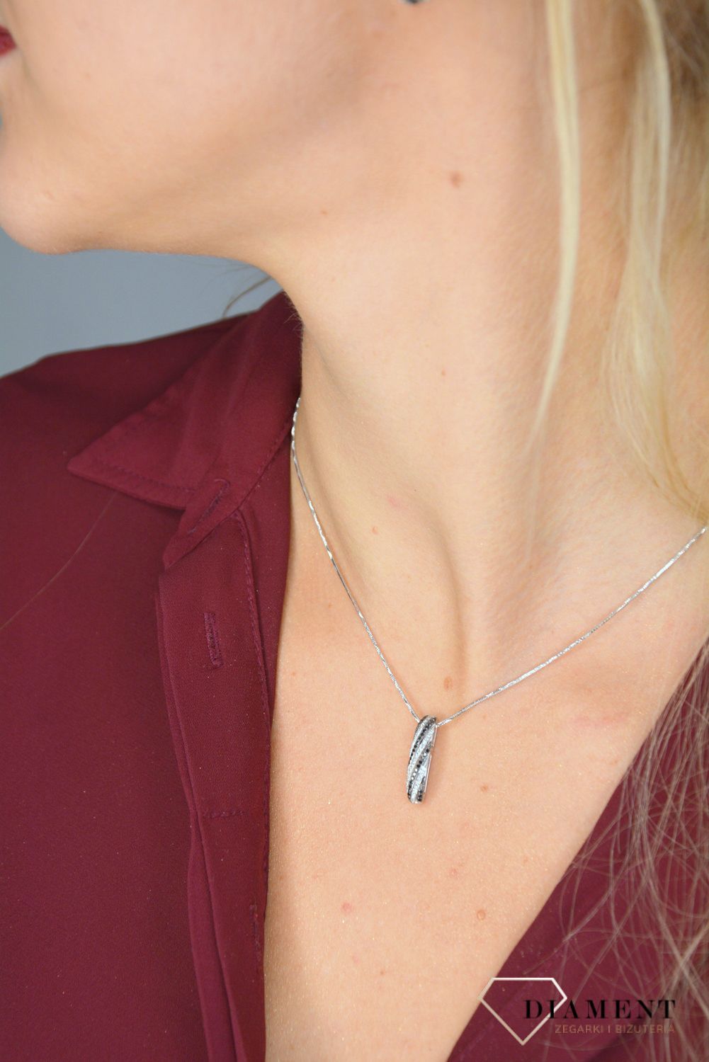 Złoty łańcuszek 585 lineczka Białe Złoto 1 mm DIA-LAN-1214-585 1mm ✅ Złoty łańcuszek wykonany z najwyższej jakości 14-karatowego białego złota ✅.jpg